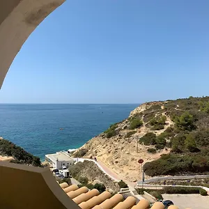 https://apartamento-em-cima-da-praia-carvoeiro-algarve.hotelaalgarve.com