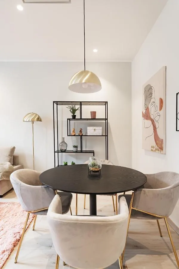 Zeus Design Apartments Viena 0*,  Austria