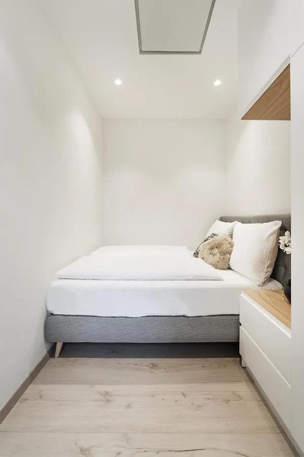 Zeus Design Apartments Вена